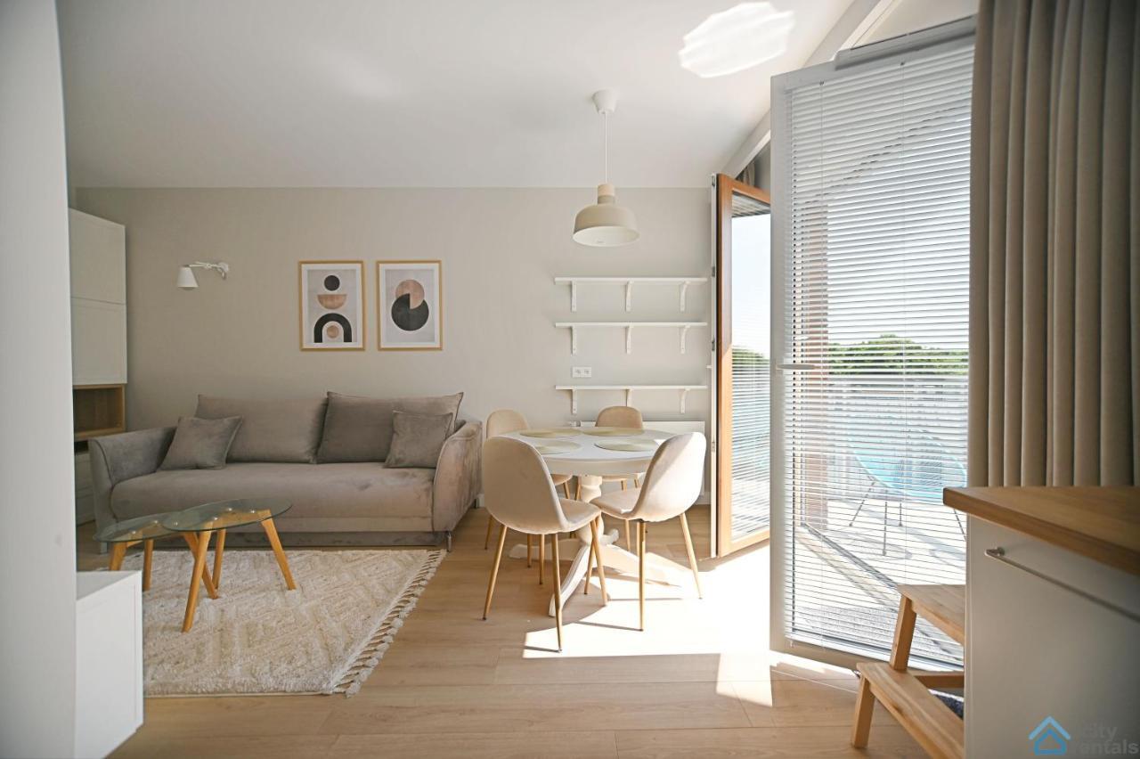 Beige 3City Apartment With Parking In Gdansk By Noclegi Renters ภายนอก รูปภาพ