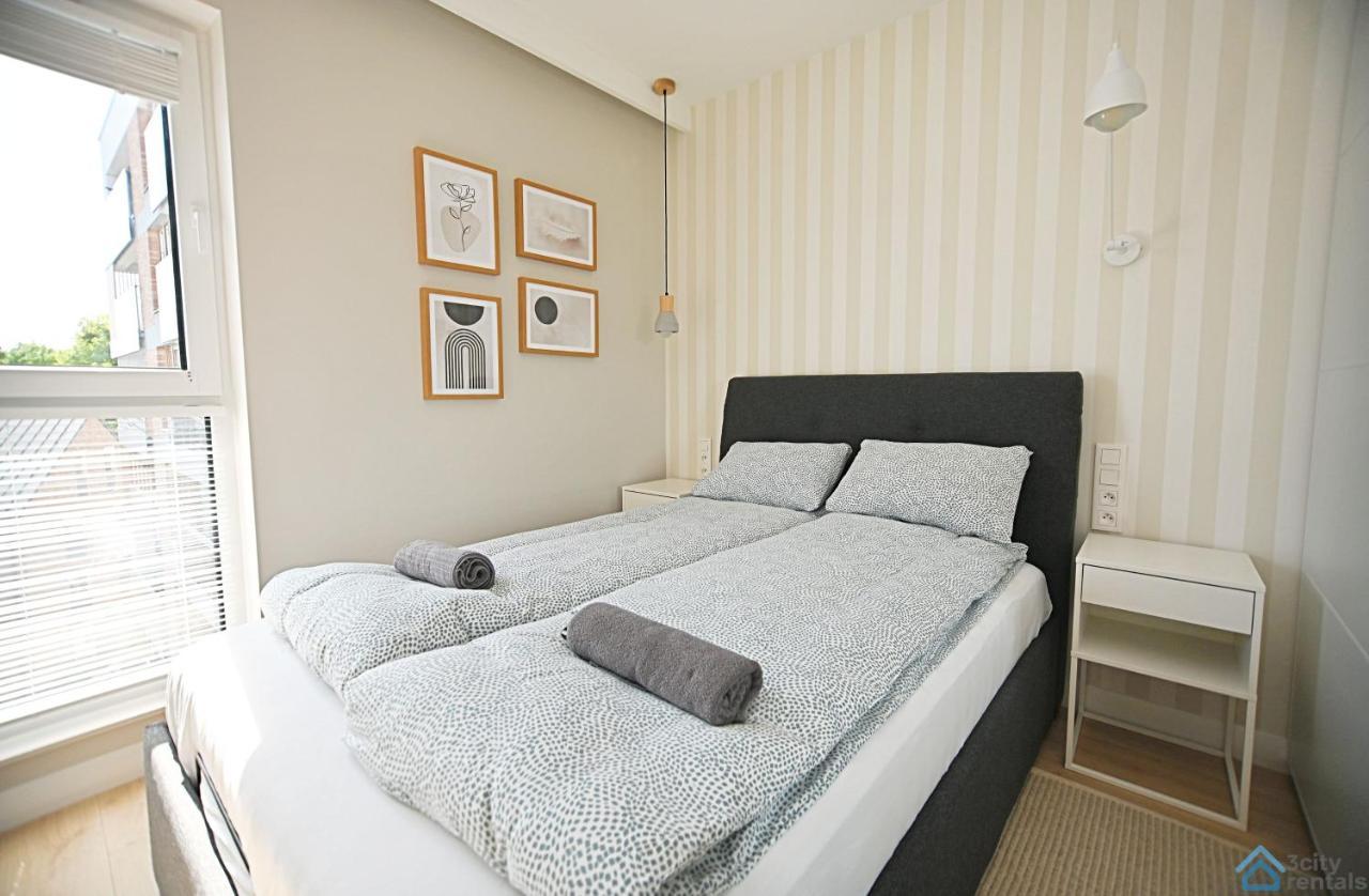 Beige 3City Apartment With Parking In Gdansk By Noclegi Renters ภายนอก รูปภาพ